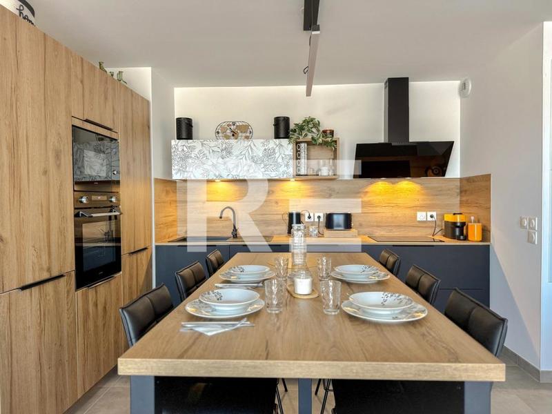 Appartement - 60 m² - 3 pièces