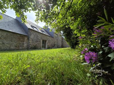 Manoir - 252 m² - 7 pièces