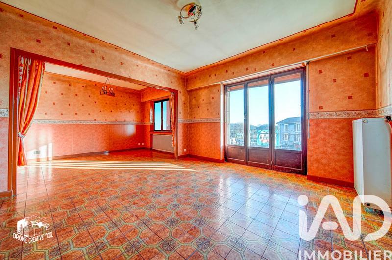 Maison - 93 m² - 5 pièces