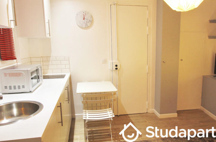 Chambre - 14 m² - 1 pièce