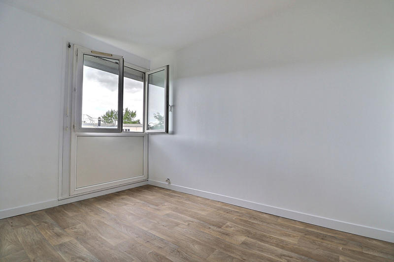 Appartement - 70 m² - 4 pièces