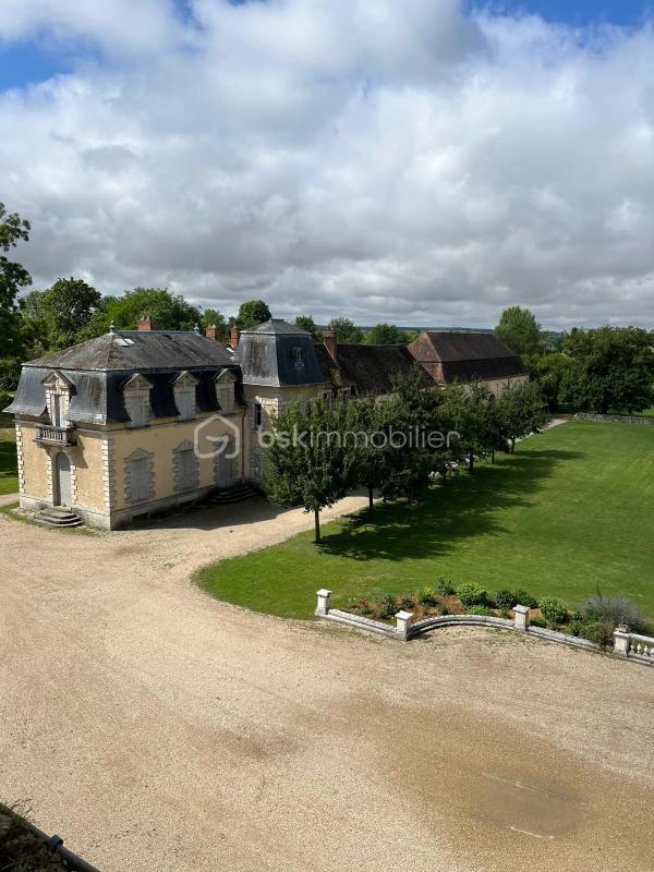 Château - 280 m² - 14 pièces