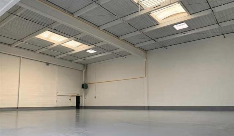 Local d'activités - 534 m²