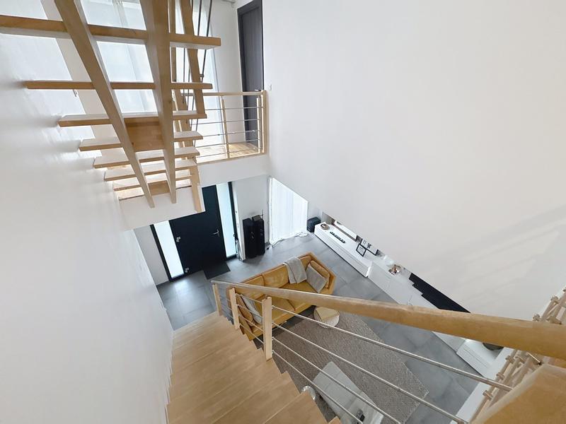 Maison - 166 m² - 7 pièces