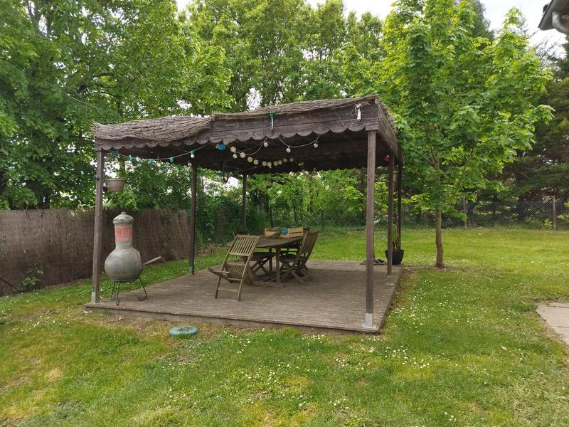 Maison - 221 m² - 10 pièces