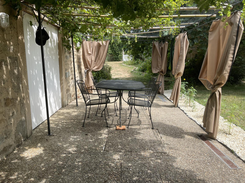 Maison - 228 m² - 7 pièces