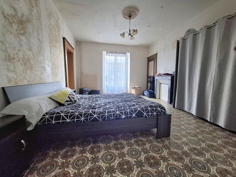 Maison - 179 m² - 7 pièces