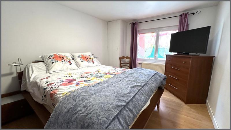 Maison - 185 m² - 7 pièces