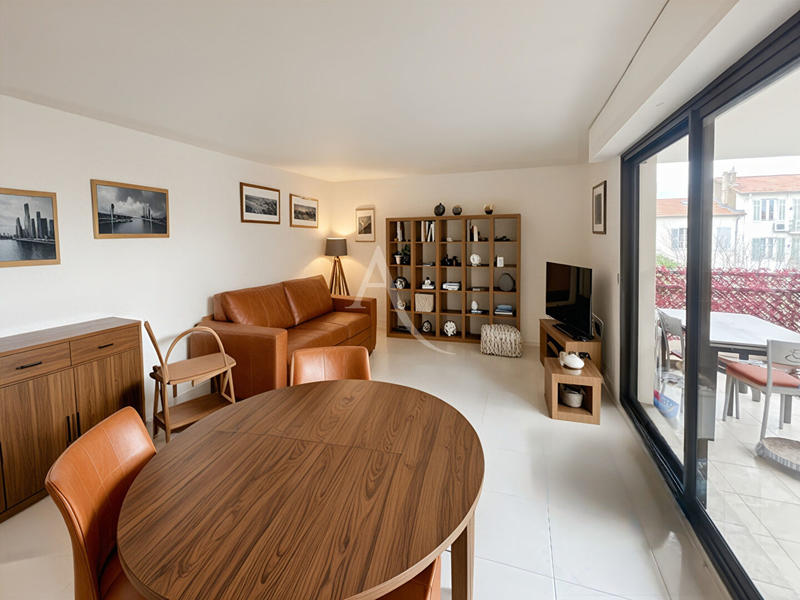 Appartement - 53 m² - 2 pièces