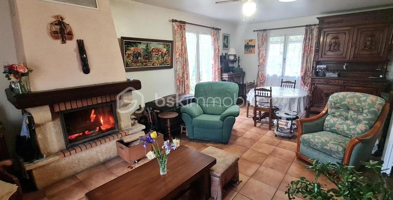 Maison traditionnelle - 83 m² - 3 pièces