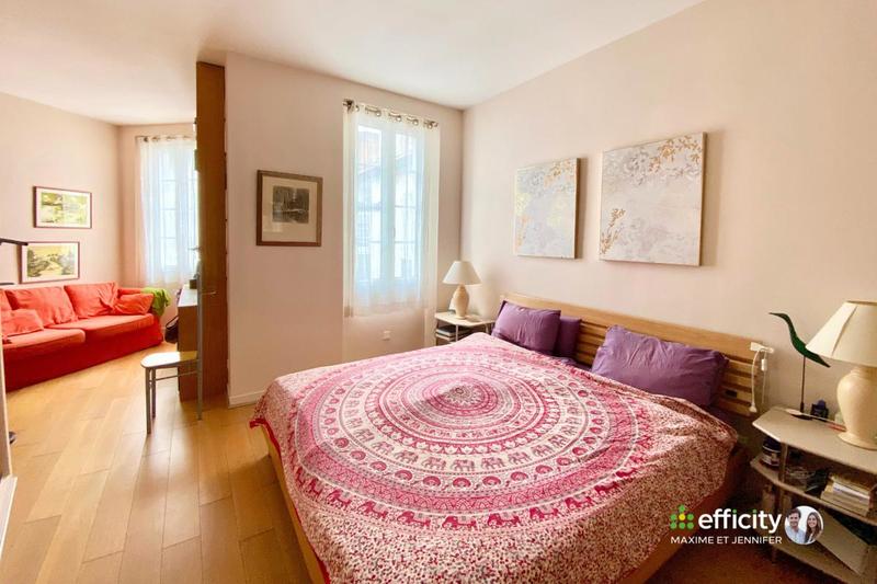 Appartement - 136 m² - 4 pièces