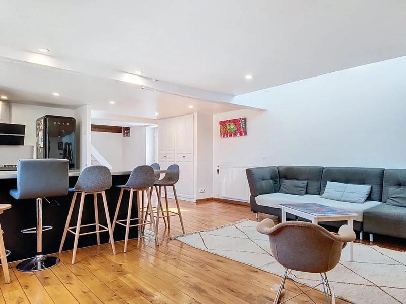 Studio - 25 m² - 1 pièce