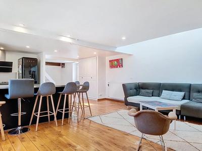 Studio - 25 m² - 1 pièce