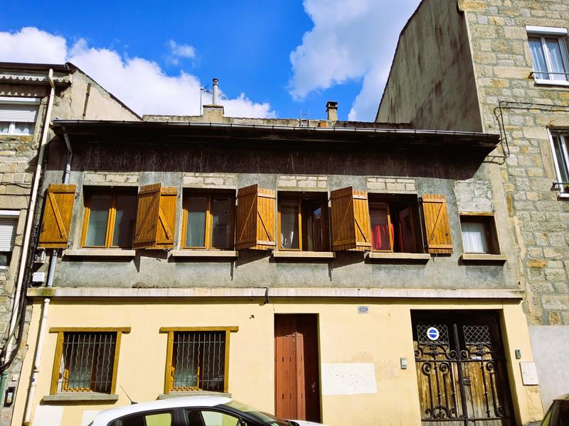 Maison traditionnelle - 152 m² - 5 pièces