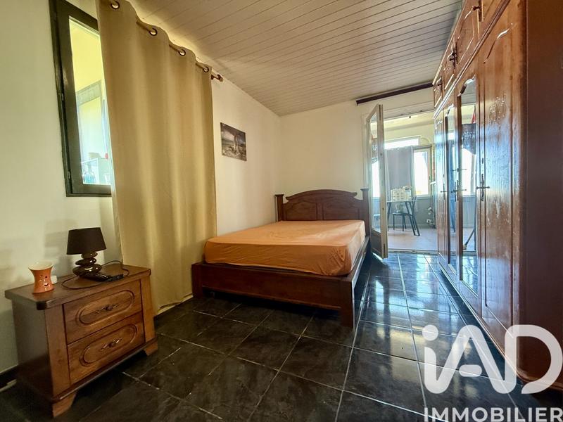 Maison - 220 m² - 7 pièces