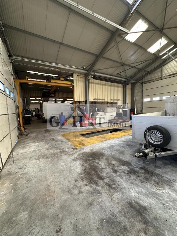 Terrain industriel - 6 737 m²