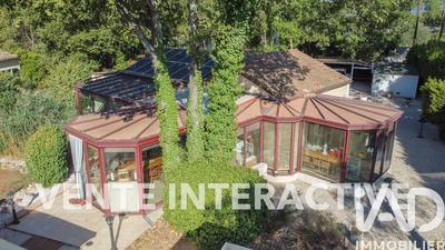 Maison - 136 m² - 5 pièces