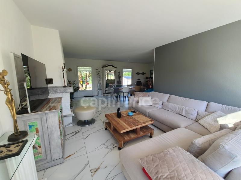 Maison - 134 m² - 6 pièces