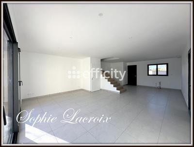 Maison - 106 m² - 5 pièces