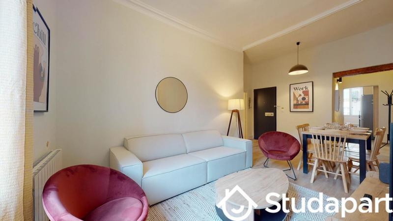 Chambre - 11 m² - 1 pièce