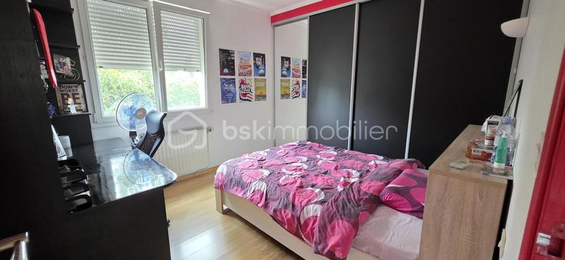 Maison - 263 m² - 10 pièces