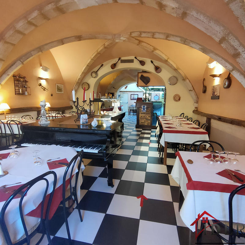 Local commercial - 202 m²