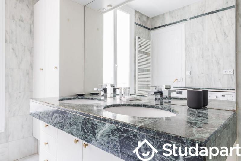 Appartement - 150 m² - 5 pièces