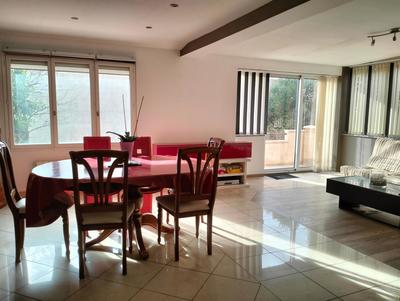 Maison - 150 m² - 7 pièces