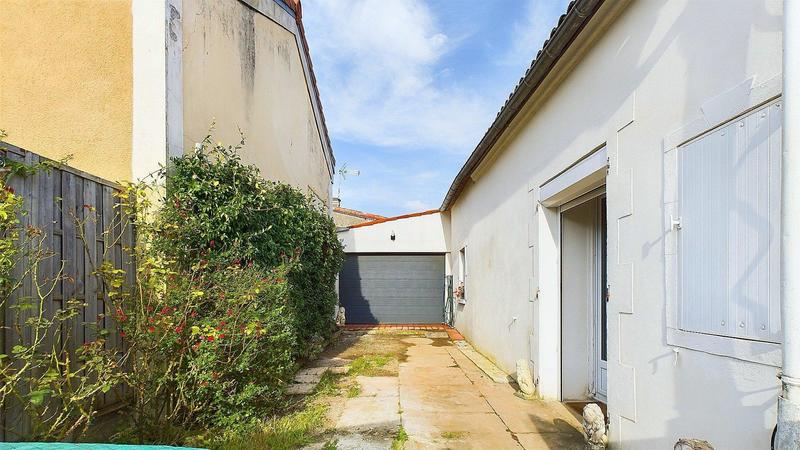 Maison - 140 m² - 7 pièces