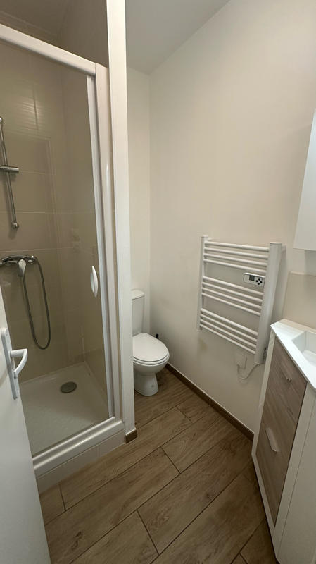 Appartement - 80 m² - 5 pièces