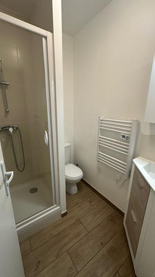 Appartement - 80 m² - 5 pièces