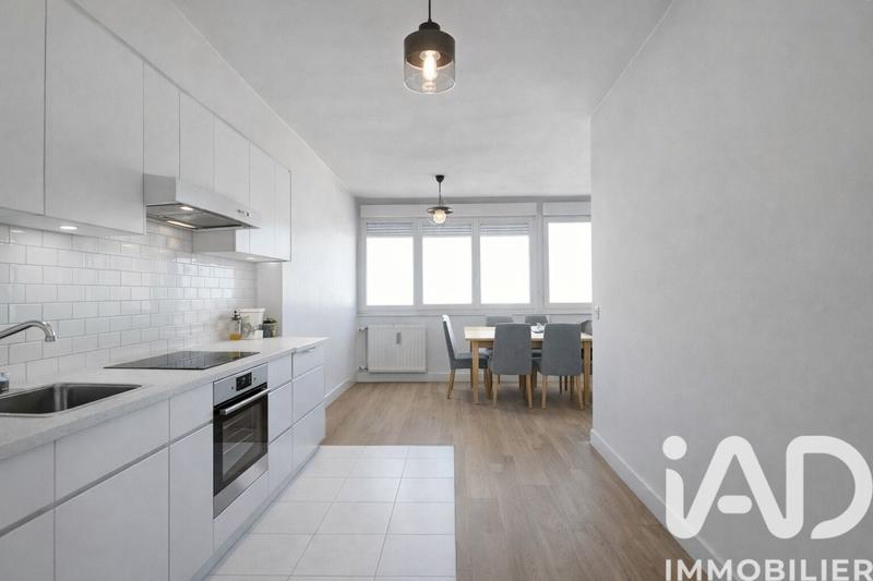 Appartement - 75 m² - 3 pièces