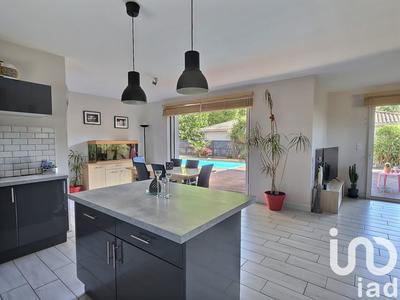 Maison - 128 m² - 5 pièces