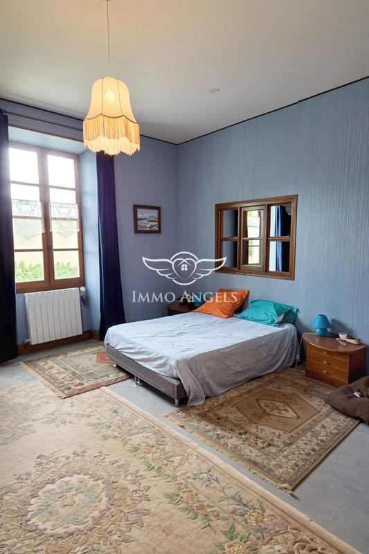 Mas - 246 m² - 10 pièces