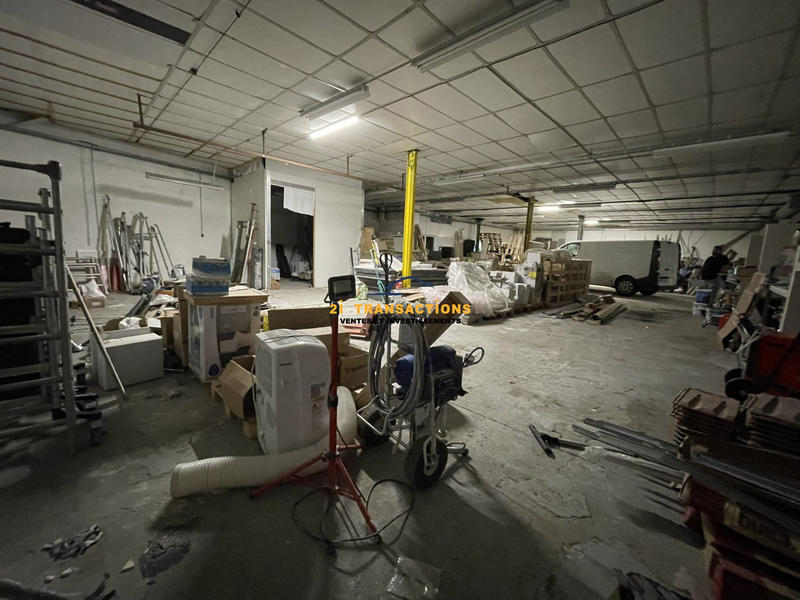 Local d'activités - 405 m²