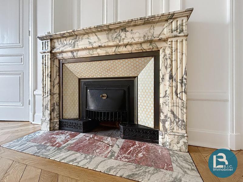 Appartement - 109 m² - 3 pièces