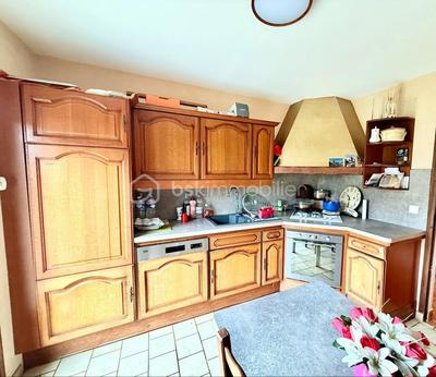 Maison - 161 m² - 7 pièces