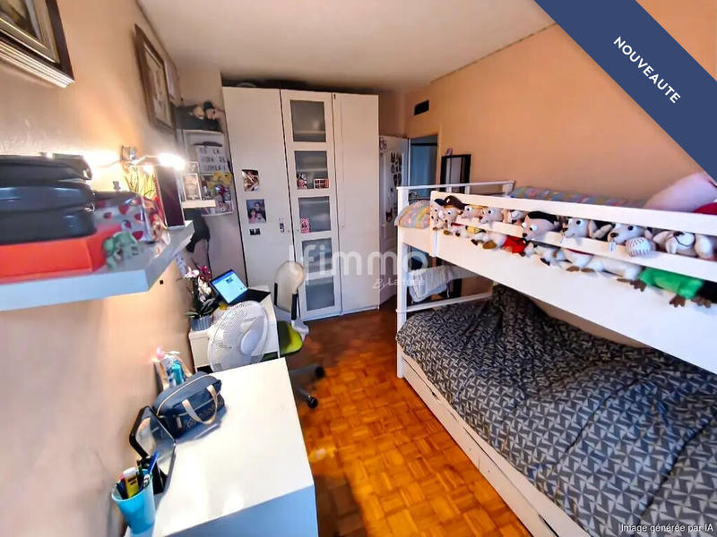 Appartement - 84 m² - 5 pièces