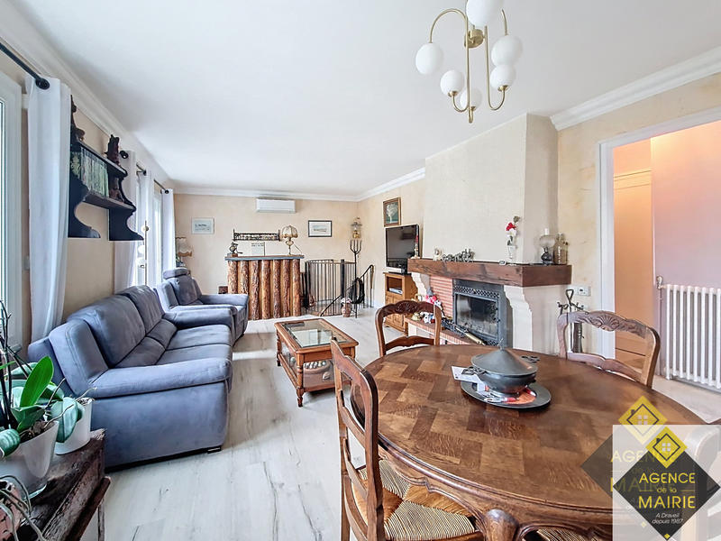 Maison - 100 m² - 4 pièces