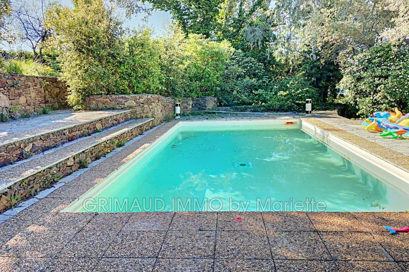 Appartement - 180 m² - 4 pièces