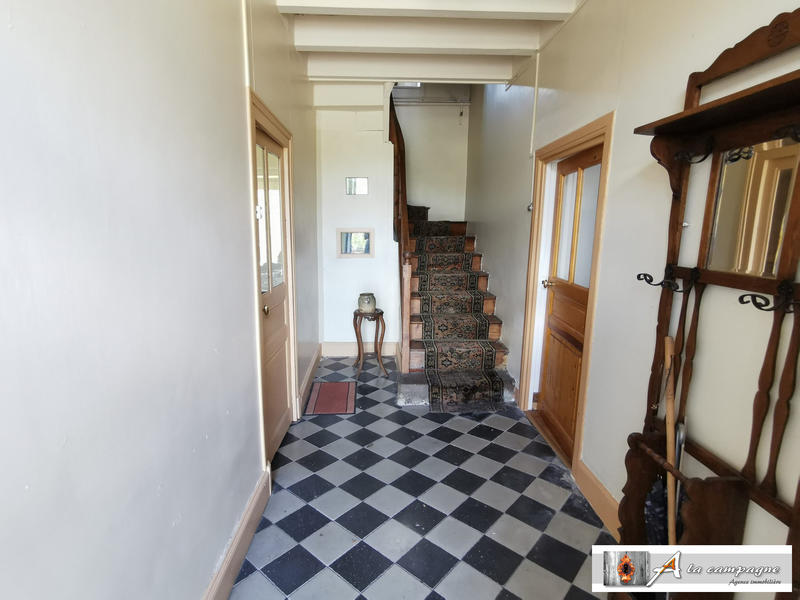 Maison ancienne - 200 m² - 11 pièces