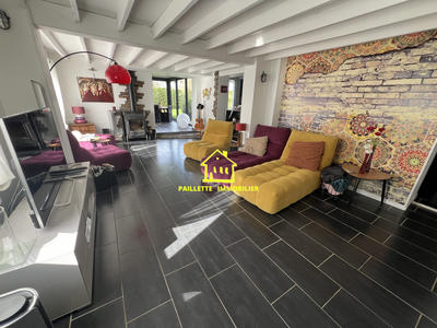 Maison - 104 m² - 4 pièces