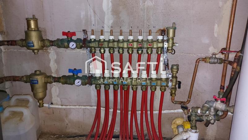 Maison - 121 m² - 4 pièces