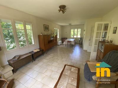 Maison de ville - 99 m² - 5 pièces