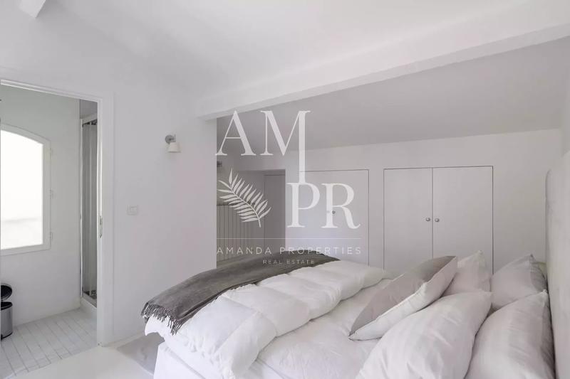 Propriété - 480 m² - 10 pièces