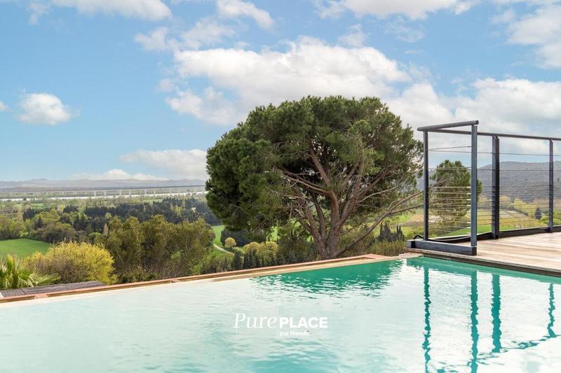 Appartement - 100 m² - 4 pièces