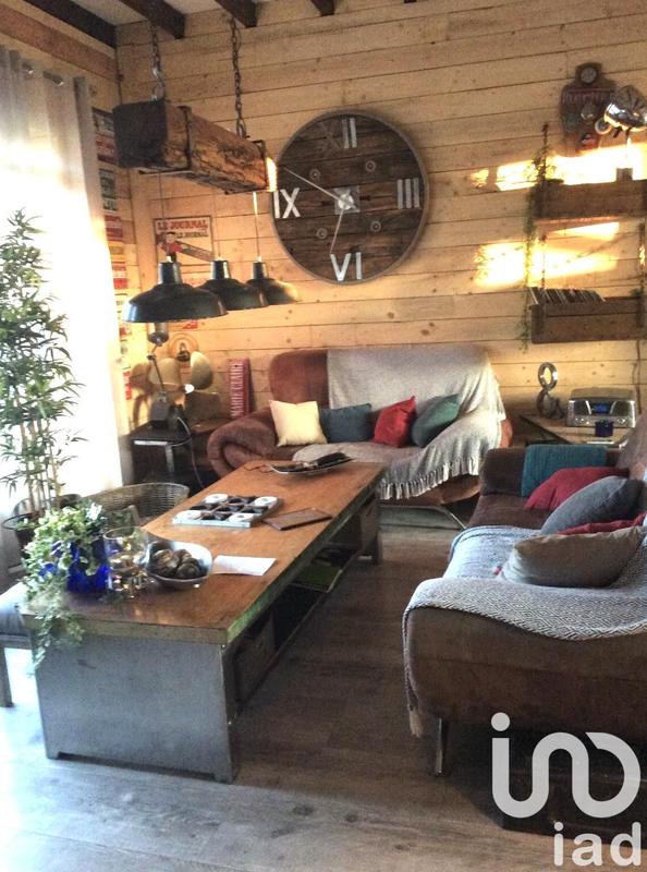 Maison - 229 m² - 10 pièces