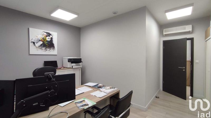 Local commercial - 144 m²