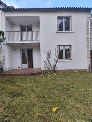 Maison de ville - 92 m² - 4 pièces