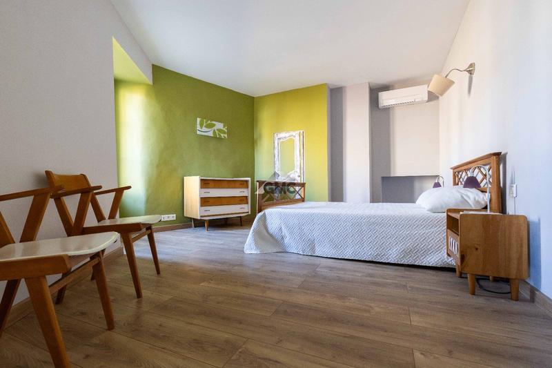 Maison - 165 m² - 6 pièces